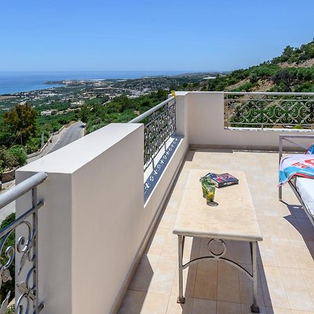 Votana Villa & Apartments 考特索纳里 外观 照片