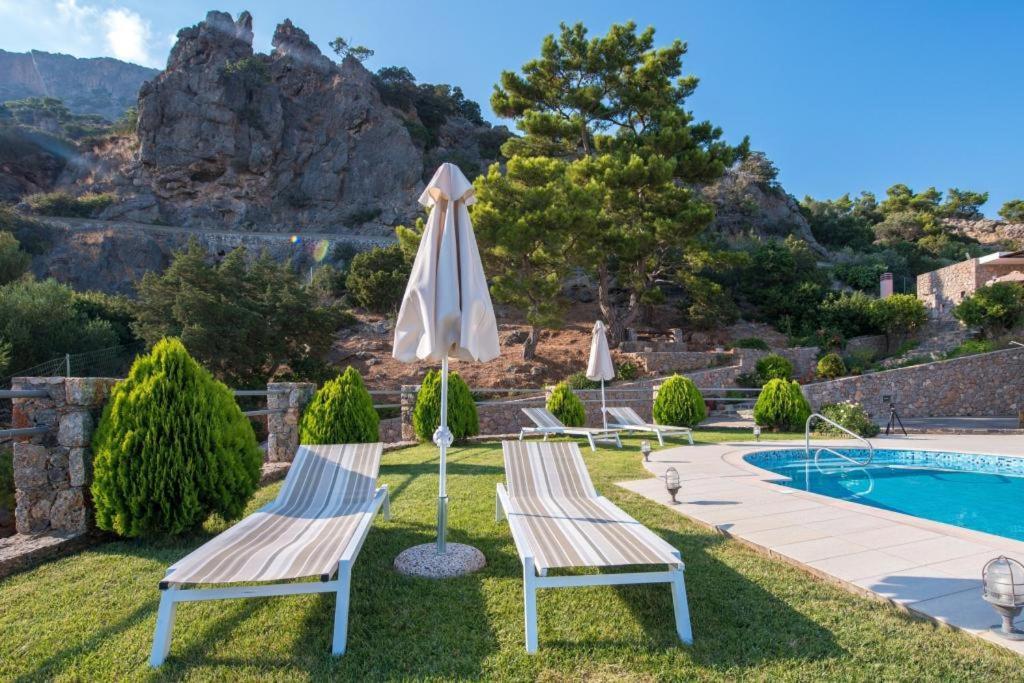 Votana Villa & Apartments 考特索纳里 外观 照片