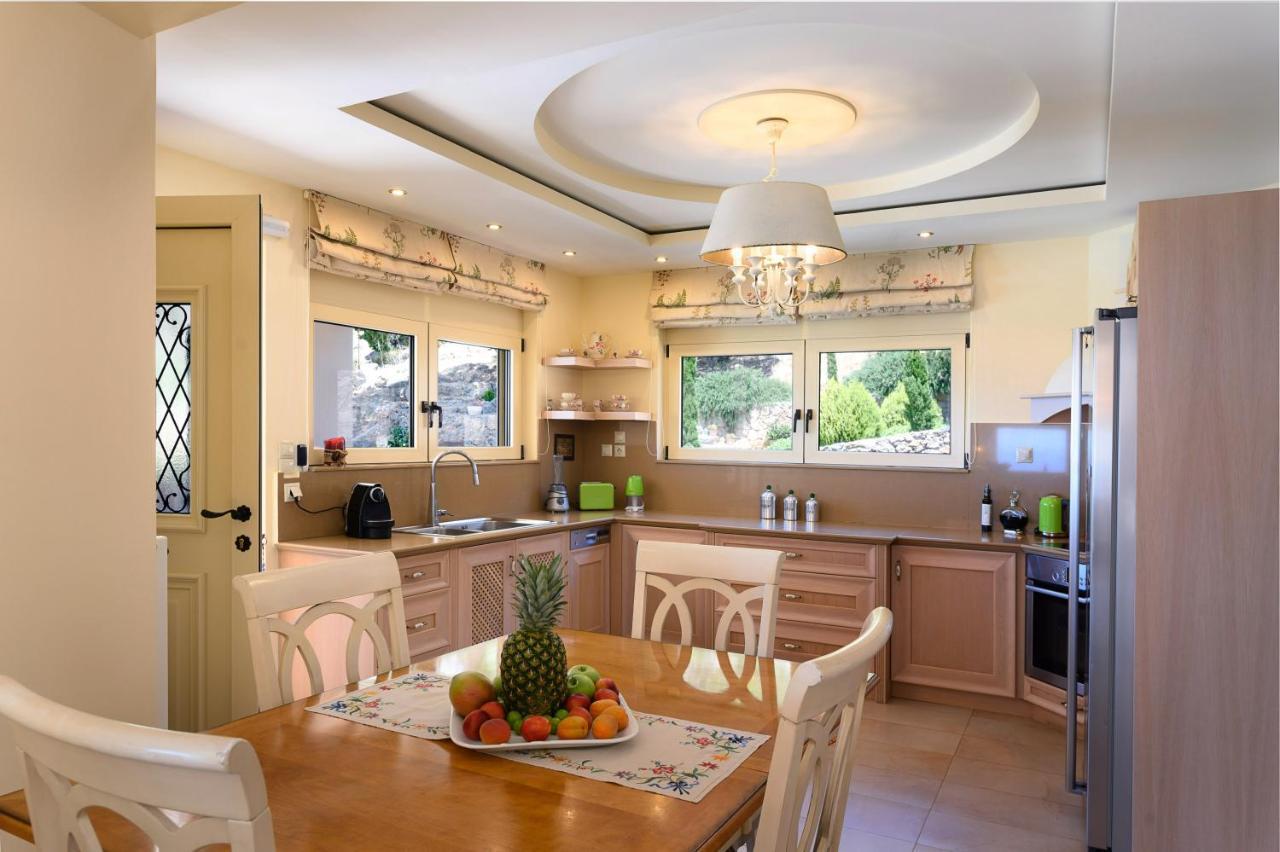 Votana Villa & Apartments 考特索纳里 外观 照片